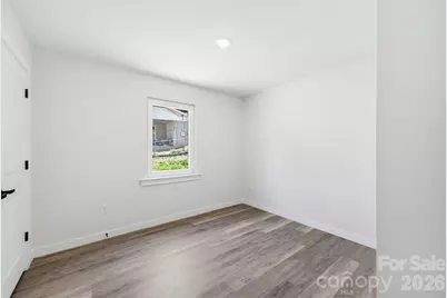 701 2nd Street Place SW, Conover, NC 28613 - Photo 15