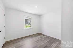 701 2nd St Pl SW, Conover, NC 28613 - Photo 15