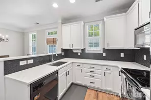 9821 Longstone Ln, Charlotte, NC 28277 - Photo 13
