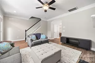 9821 Longstone Ln, Charlotte, NC 28277 - Photo 7