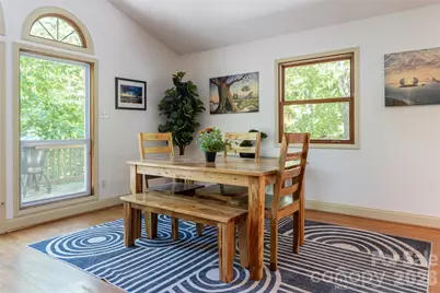 26 Utopia Road, Asheville, NC 28805 - Photo 3