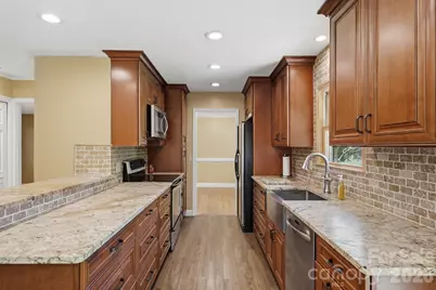 624 Patricia Avenue, Harrisburg, NC 28075 - Photo 9