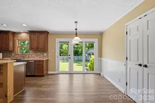 624 Patricia Ave, Harrisburg, NC 28075 - Photo 7