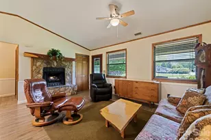 165 Clearwater Dr, Waynesville, NC 28785 - Photo 11