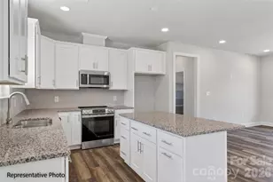 618 Central Dr, Statesville, NC 28677 - Photo 15