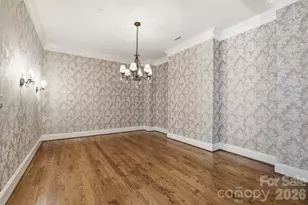 168 Cherokee Rd, Charlotte, NC 28207 - Photo 7