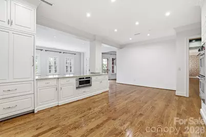 168 Cherokee Road, Charlotte, NC 28207 - Photo 19
