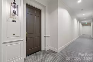 168 Cherokee Rd, Charlotte, NC 28207 - Photo 5