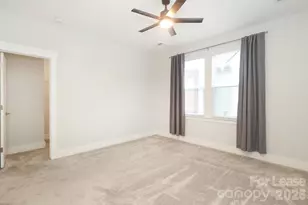 2245 Electric Ln, Charlotte, NC 28205 - Photo 15