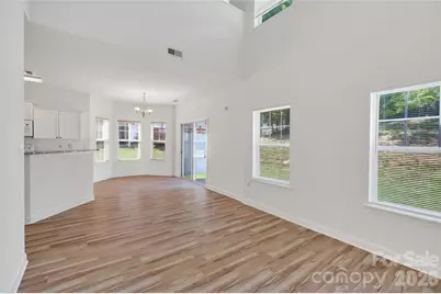 336 Doughton Lane, Charlotte, NC 28217 - Photo 7
