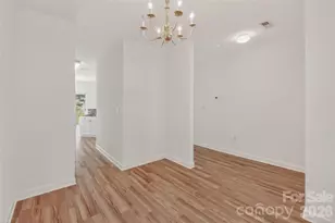 336 Doughton Ln, Charlotte, NC 28217 - Photo 5