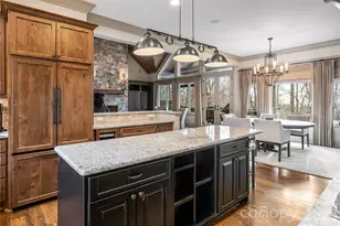 2 Cherokee Orchard Ct, Fairview, NC 28730 - Photo 15