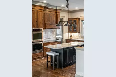 2 Cherokee Orchard Court, Fairview, NC 28730 - Photo 11