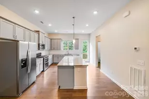 9420 Ainslie Downs St, Charlotte, NC 28273 - Photo 3