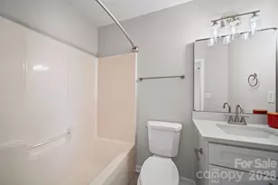 12719 Persimmon Tree Dr, Charlotte, NC 28273 - Photo 23