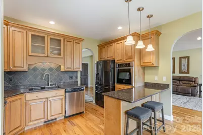 28 Tudor Crescent Court, Hendersonville, NC 28739 - Photo 23