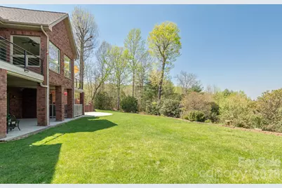 28 Tudor Crescent Court, Hendersonville, NC 28739 - Photo 11