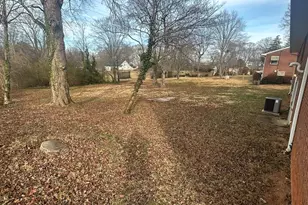 626 Willowbrook Ln, Winston Salem, NC 27104 - Photo 3