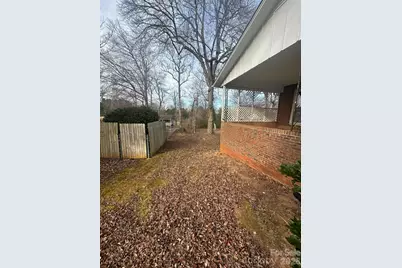 626 Willowbrook Lane, Winston Salem, NC 27104 - Photo 5