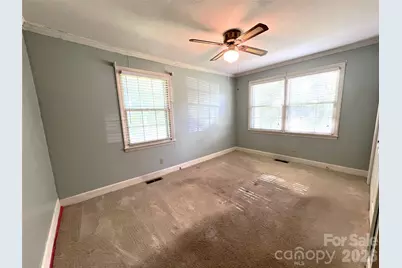 209 S Roxford Road, Kings Mountain, NC 28086 - Photo 27