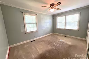 209 S Roxford Rd, Kings Mountain, NC 28086 - Photo 27