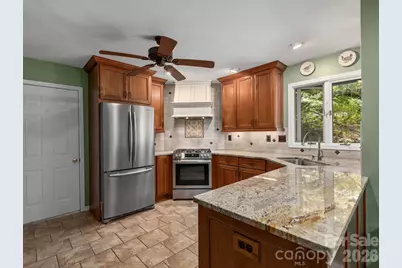 3942 Laurel Park Highway, Laurel Park, NC 28739 - Photo 9