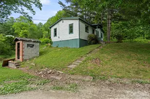 1669 Fisher Crk Rd, Sylva, NC 28779 - Photo 7