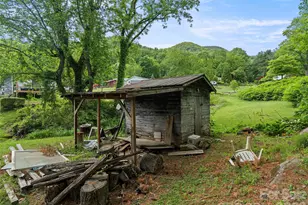 1669 Fisher Crk Rd, Sylva, NC 28779 - Photo 5