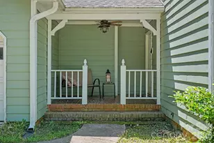 5812 Camelot Dr, Charlotte, NC 28270 - Photo 3