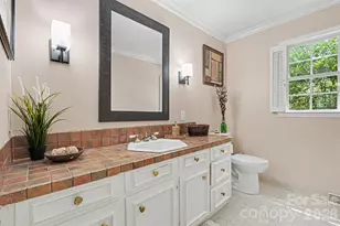 5812 Camelot Dr, Charlotte, NC 28270 - Photo 19