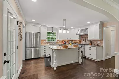 5812 Camelot Drive, Charlotte, NC 28270 - Photo 11