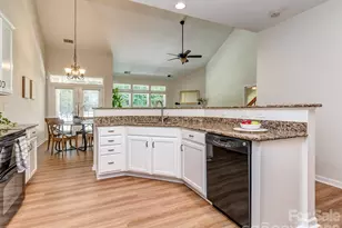 3428 Park South Station Blvd, Charlotte, NC 28210 - Photo 9