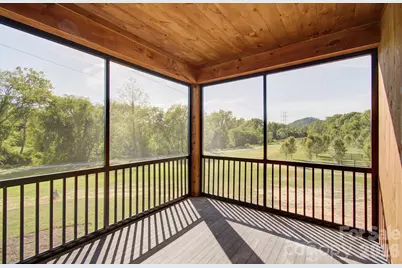 17 N Martha Kate Drive, Hendersonville, NC 28792 - Photo 5