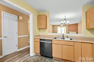 2303 Deermouse Way, Hendersonville, NC 28792 - Photo 15