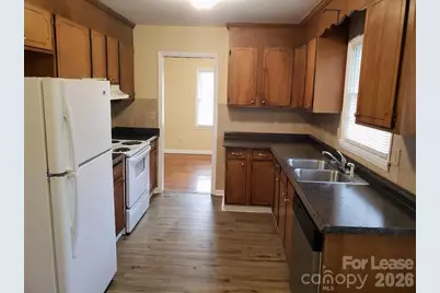 5209 Caravel Court, Charlotte, NC 28215 - Photo 3