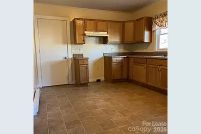 2621 Dr Carver Road, Charlotte, NC 28208 - Photo 3