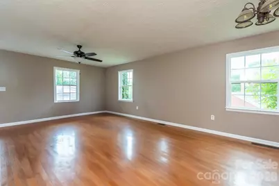 104 Bethel Street, Morganton, NC 28655 - Photo 5