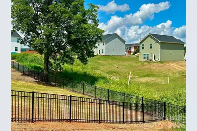 807 Jost Street, Statesville, NC 28677 - Photo 5