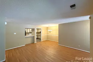 1021 Churchill Downs Ct, Charlotte, NC 28211 - Photo 3