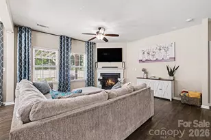 10103 Caldwell Forest Dr, Charlotte, NC 28213 - Photo 5