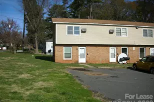 2667 Dr Carver Rd, Charlotte, NC 28208 - Photo 17