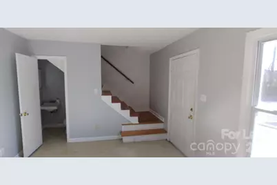 2667 Dr Carver Road, Charlotte, NC 28208 - Photo 13