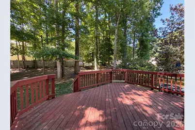 2916 Pinewood Hill Drive, Matthews, NC 28105 - Photo 17
