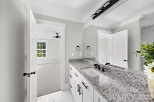 2406 Newland Rd, Charlotte, NC 28216 - Photo 19