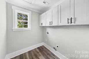 2406 Newland Rd, Charlotte, NC 28216 - Photo 15