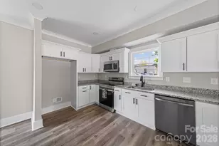 2406 Newland Rd, Charlotte, NC 28216 - Photo 9