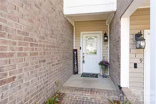 117 Sherman Oaks Ln, Mooresville, NC 28115 - Photo 3