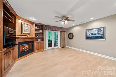 100 Welwyn Lane, Asheville, NC 28805 - Photo 35