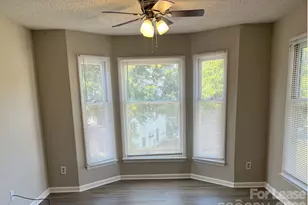 7344 Rose Terrace Ct, Charlotte, NC 28215 - Photo 3