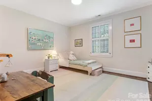 714 Edgehill Rd N, Charlotte, NC 28207 - Photo 31